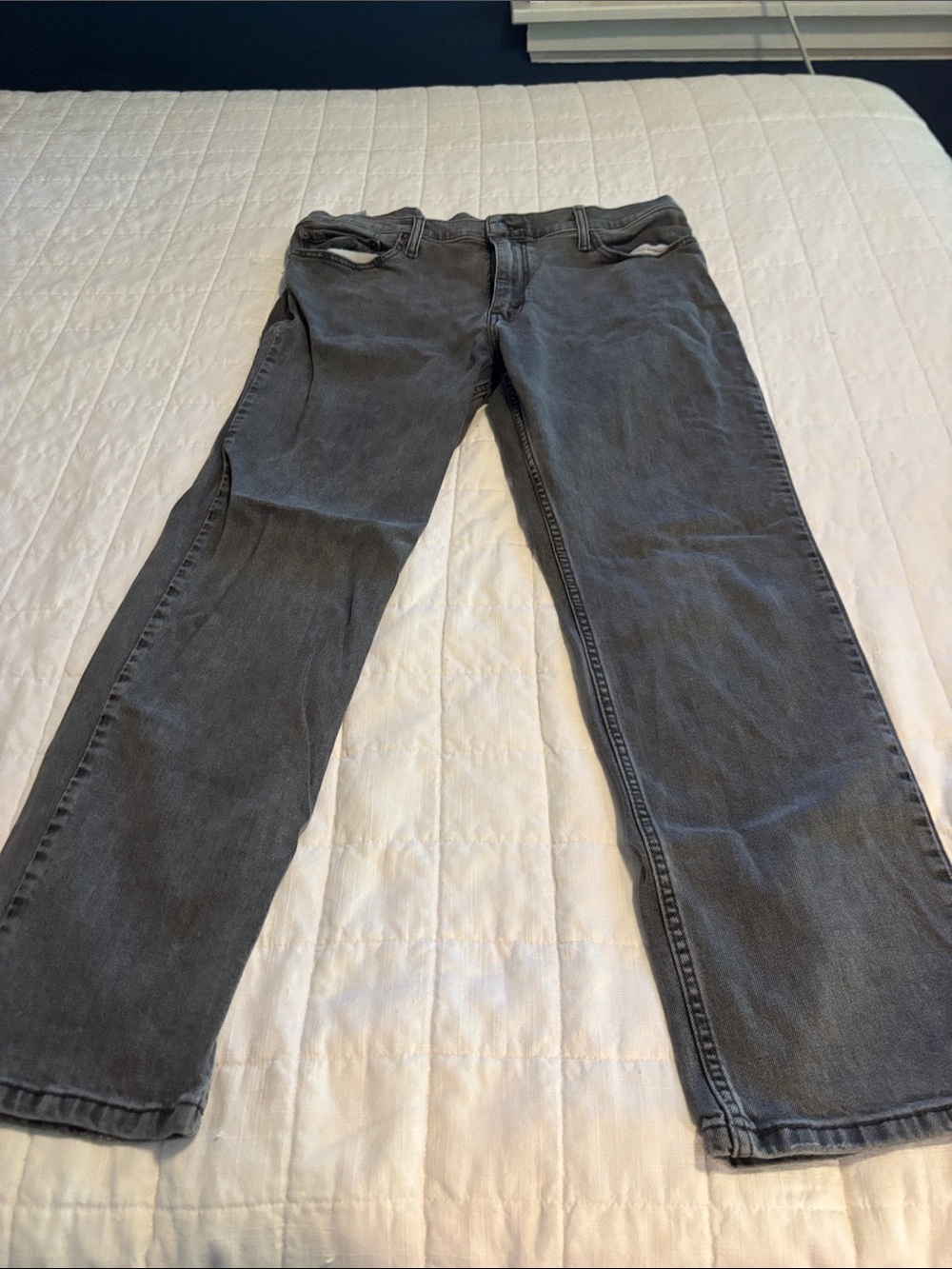 Levi's Men's Charcoal Straight-Leg Jeans